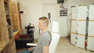 ASMR Lady Female Barber Relaxing Scalp Head Massage Relaxing sounds